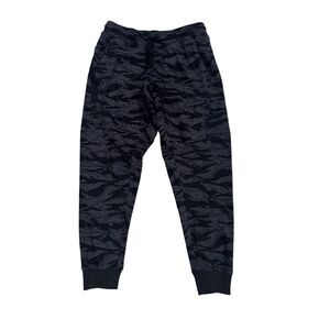 Men’s Virus camo athletic joggers size small